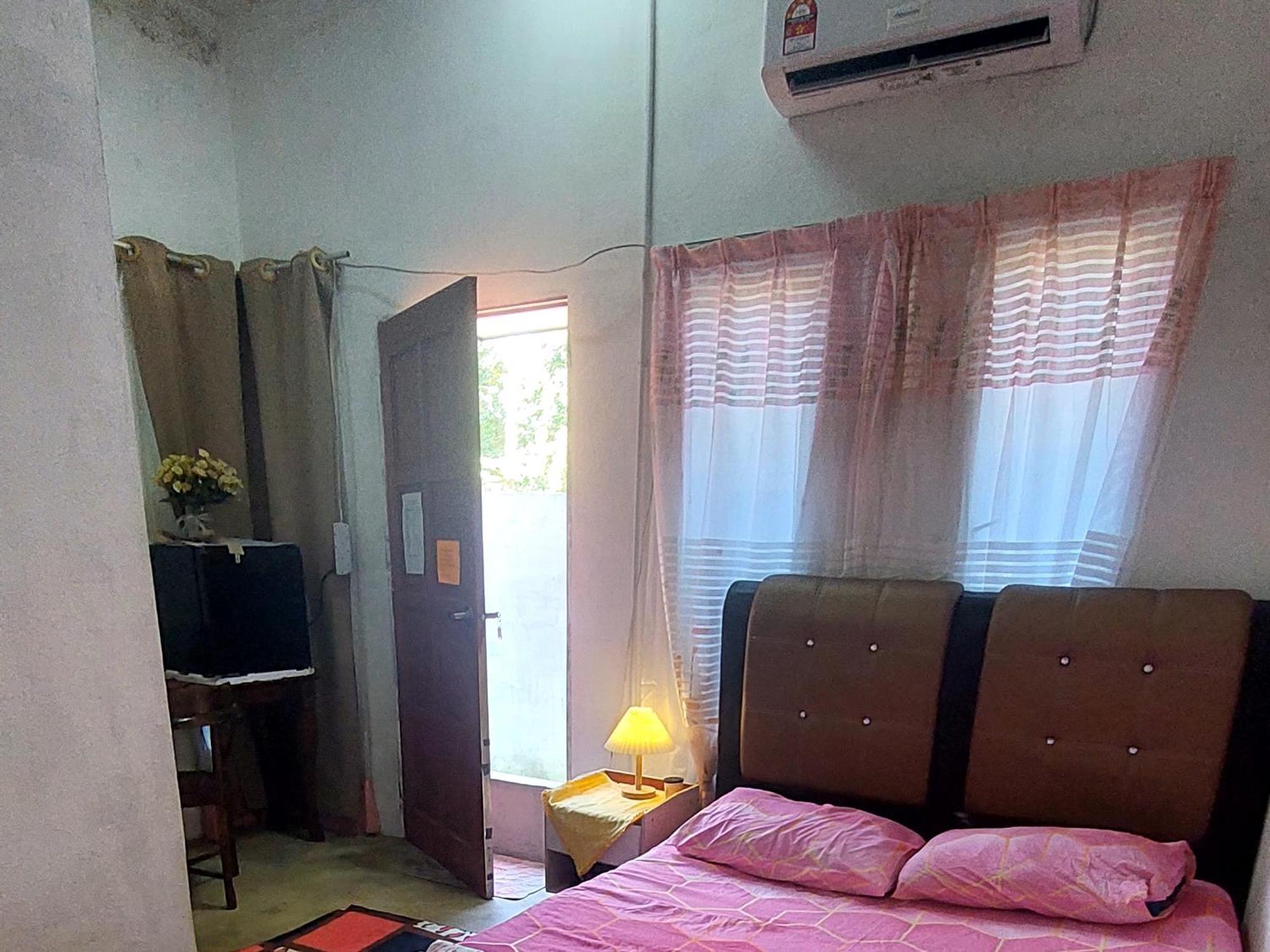 Cassa Bonda Std Triple Homestay Macang